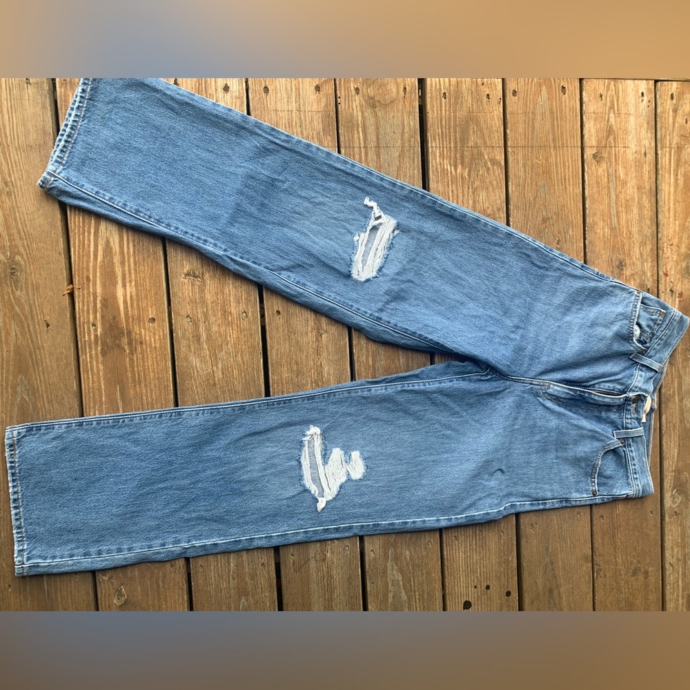 New Levi high rise jeans